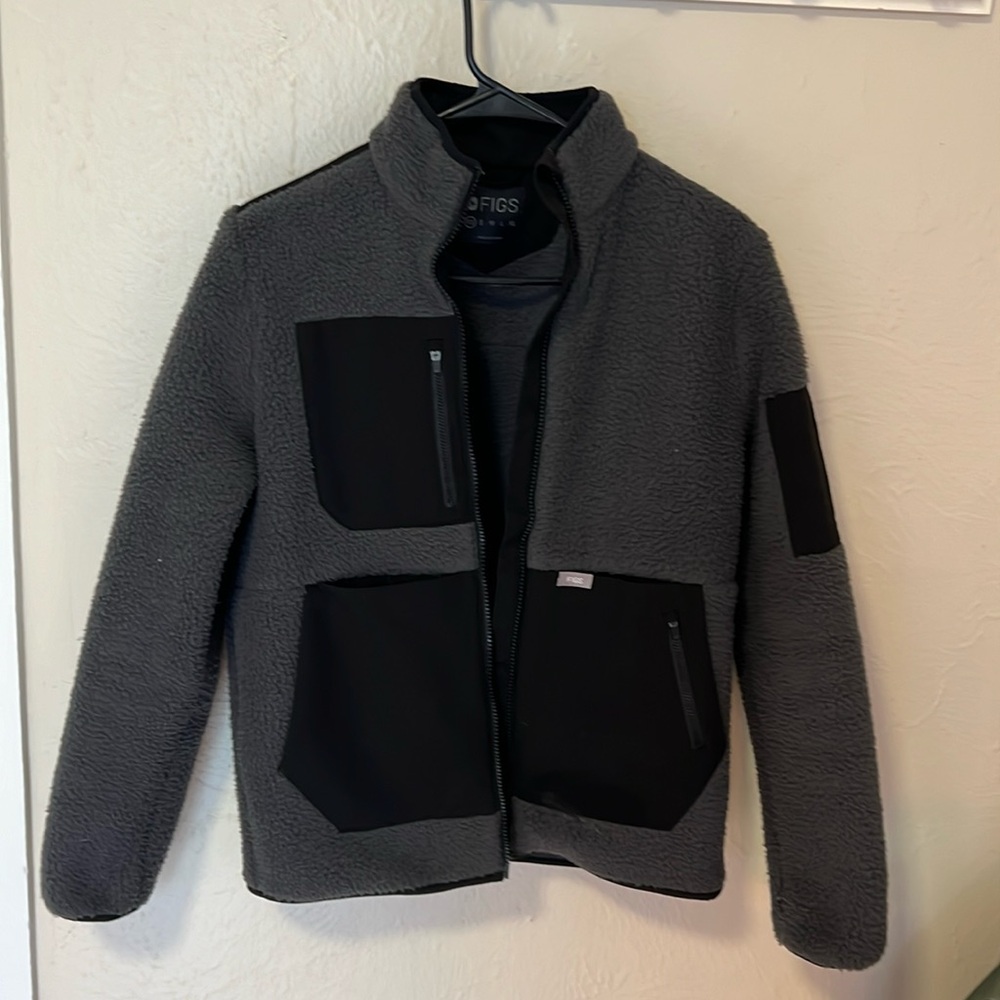 Figs On Shift Sherpa Jacket XS Charcoal
